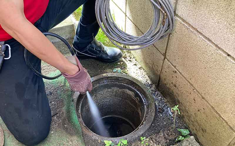 スマイキュア排水管高圧洗浄施工事例
